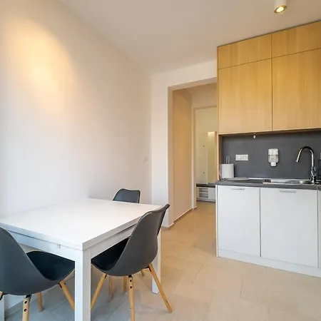 New And Cosy, Location Near Zaimov Park Apartmán *